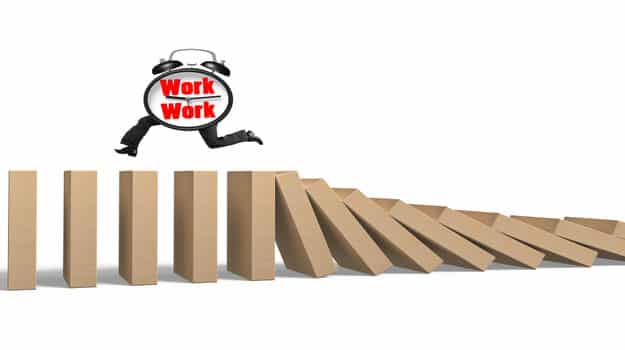 Handling Risk Management 1 Handling Risk Management