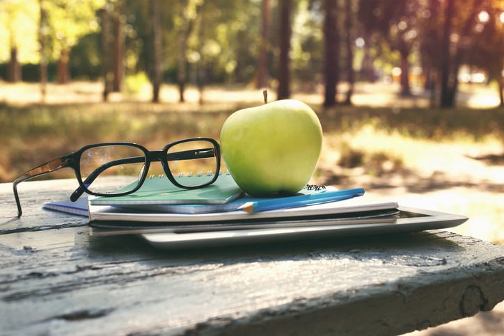 Why Students are a Great Choice For Seasonal Staffing | Allegiance 1 Why Students are a Great Choice For Seasonal Staffing