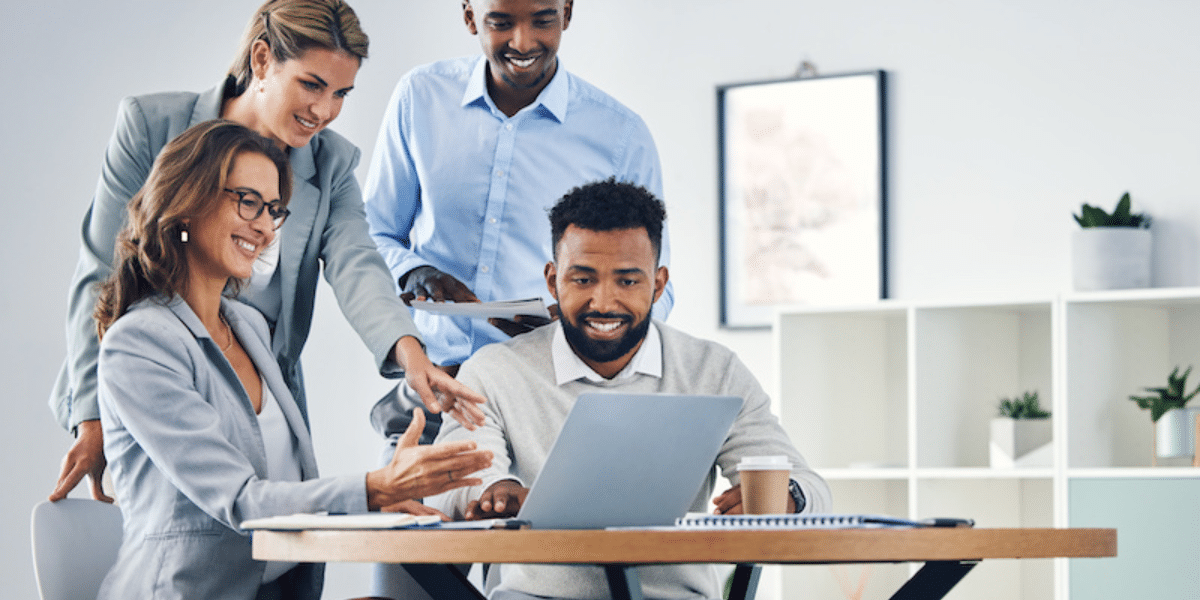 Improve Site Staffing in Your Industry 1 Group of managers looking at data to improve construction site staffing